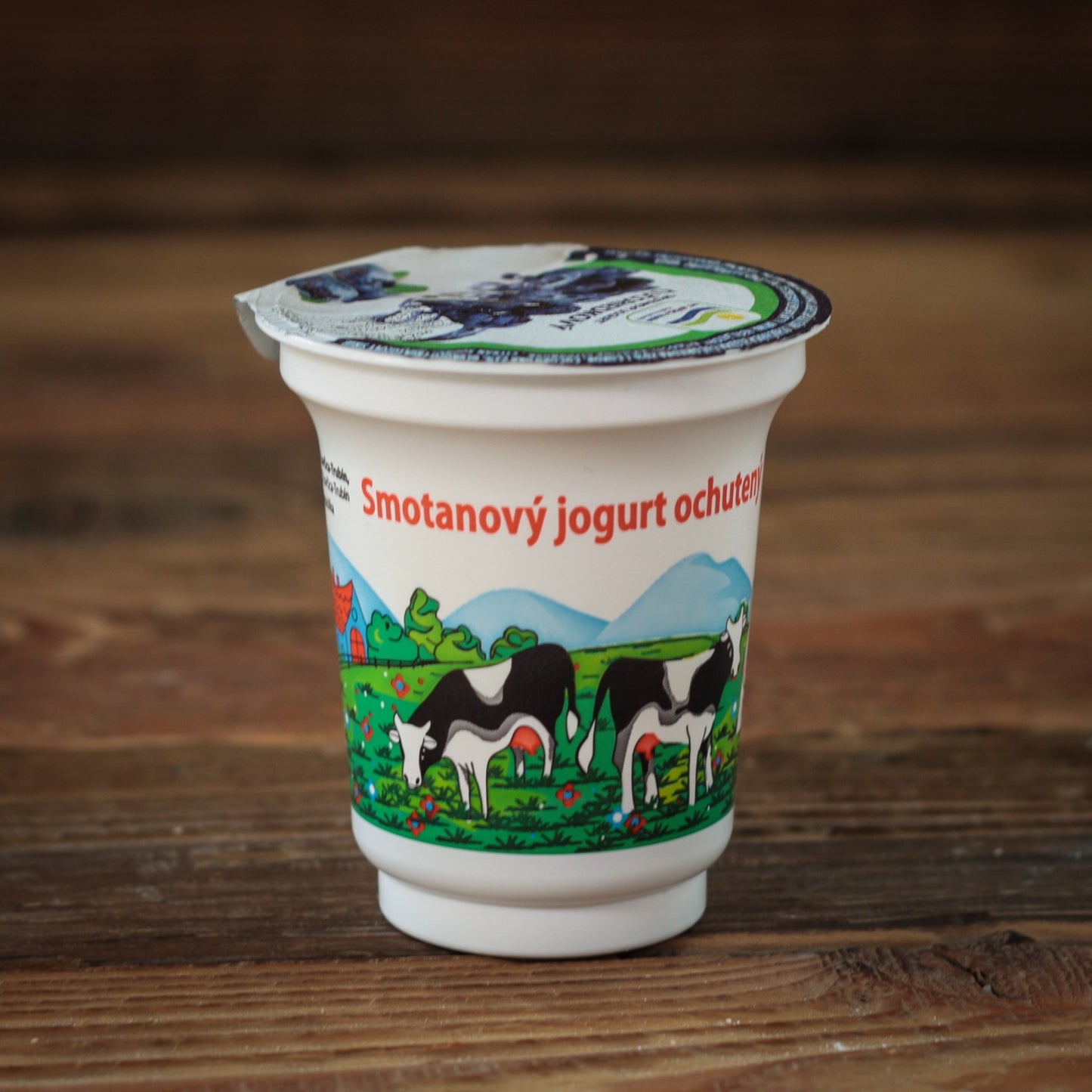 Smotanový jogurt čučoriedkový 155g